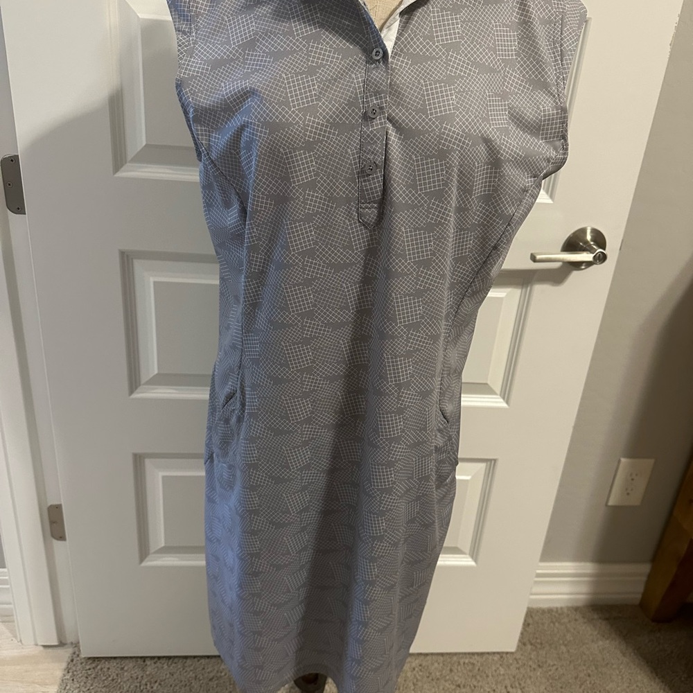 Gray Sleeveless Patterned Golf Dress